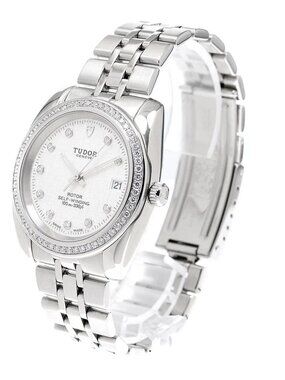 TUDOR Classic Date
